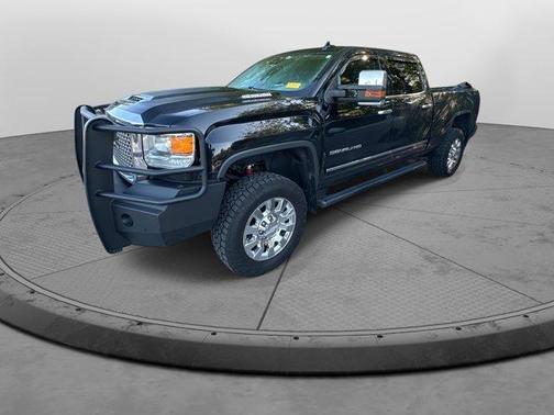 2017 GMC Sierra 2500 Denali
