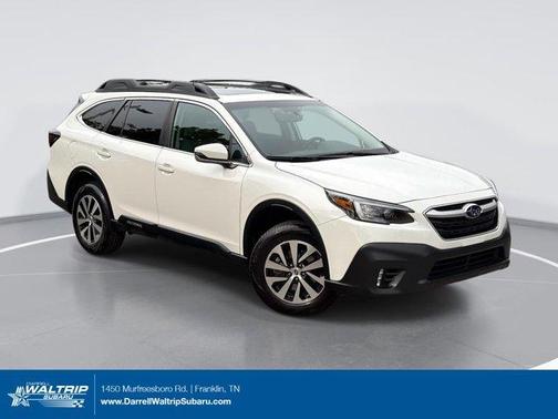 Crystal White Pearl 2022 Subaru Outback Premium