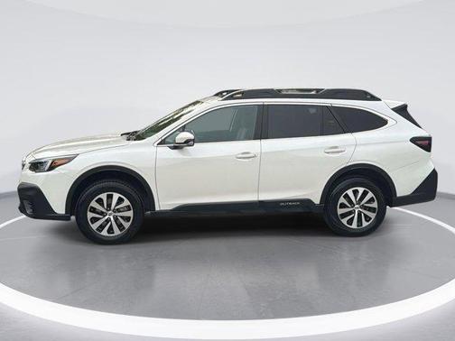 Crystal White Pearl 2022 Subaru Outback Premium