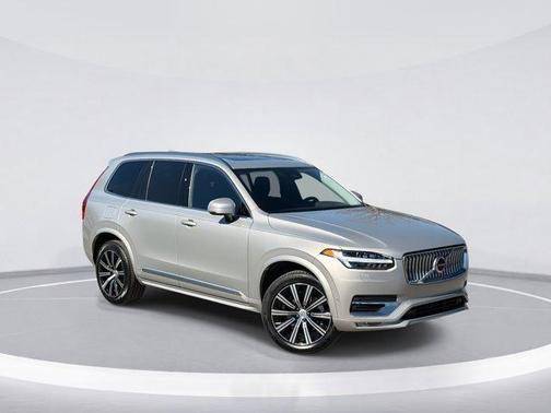 2025 Volvo XC90 B6 Plus 7-Seater