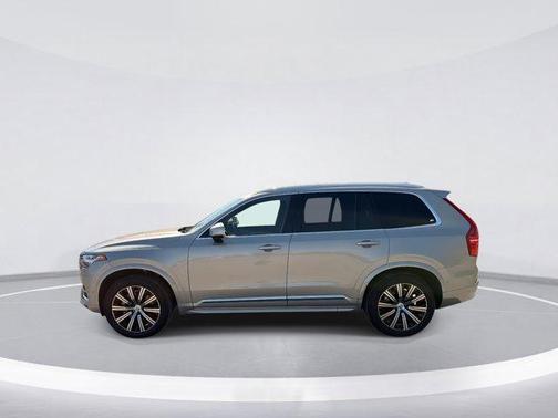 2025 Volvo XC90 B6 Plus 7-Seater