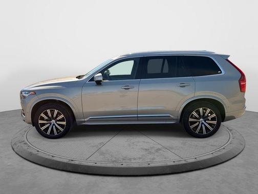 2025 Volvo XC90 B6 Plus 7-Seater