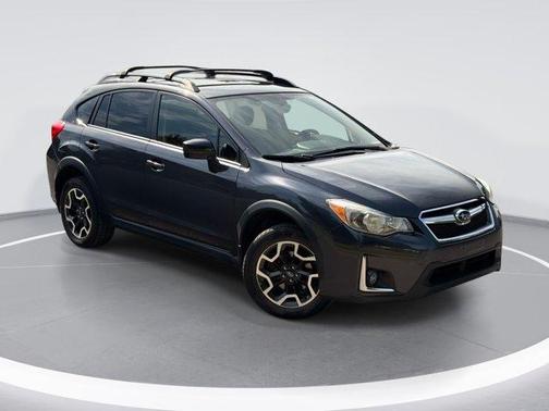 Dark Gray Metallic 2017 Subaru Crosstrek 2.0i Premium