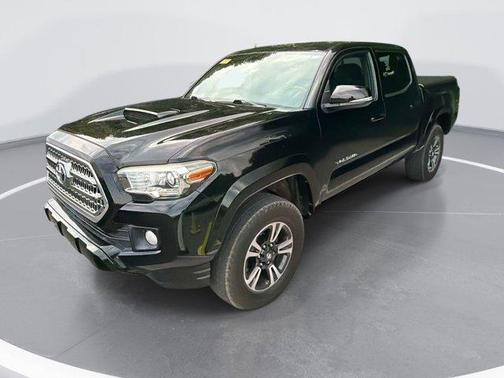 Black 2016 Toyota Tacoma TRD Sport