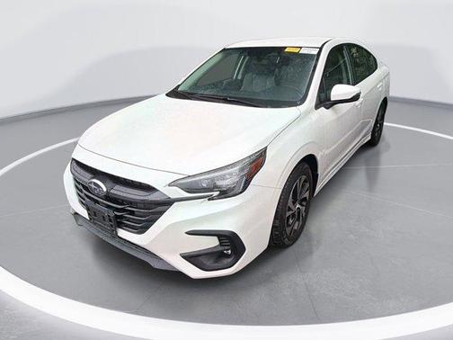 Crystal White Pearl 2025 Subaru Legacy Premium