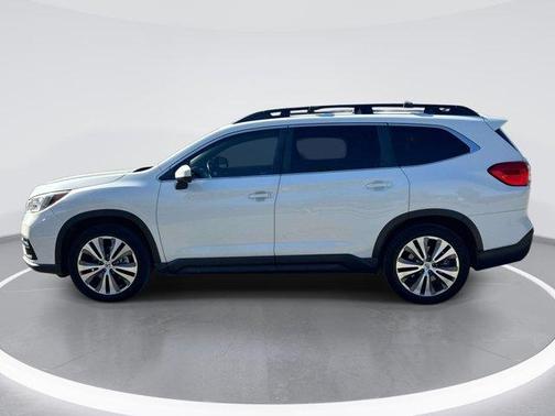 Crystal White Pearl 2021 Subaru Ascent Premium 7-Passenger