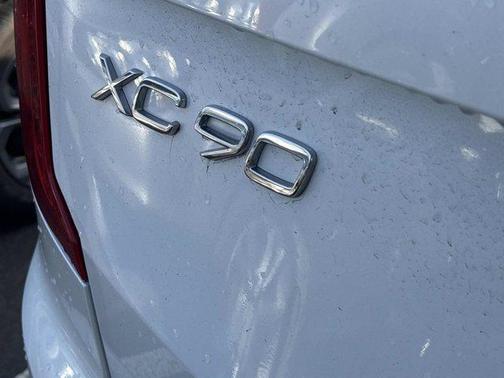 2025 Volvo XC90 B6 Plus 7-Seater