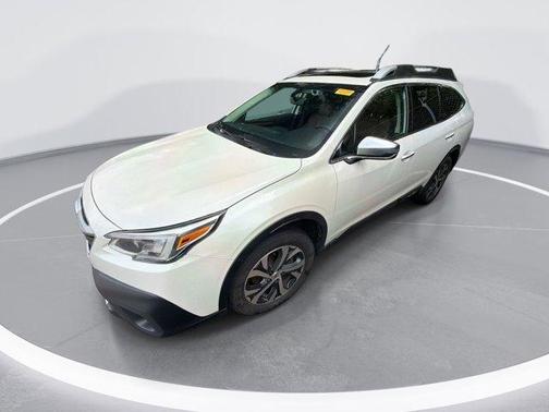 Crystal White Pearl 2022 Subaru Outback Touring XT