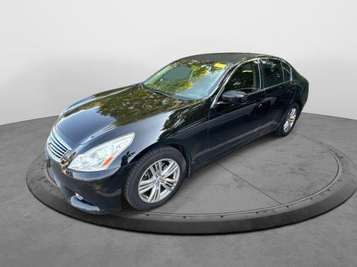 2013 INFINITI G37x Base