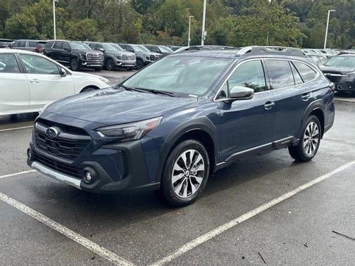 2025 Subaru Outback Touring XT