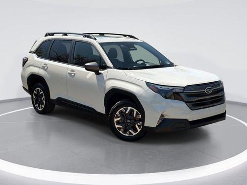 Crystal White Pearl 2025 Subaru Forester Premium
