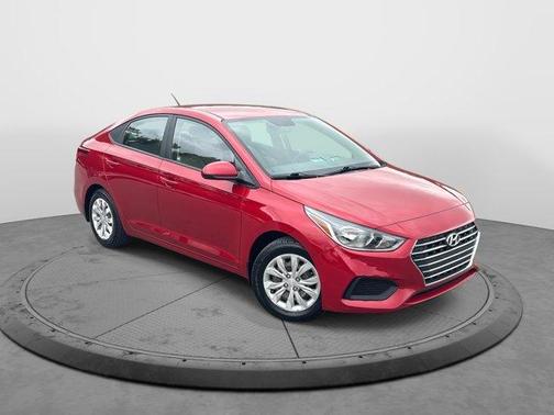2020 Hyundai Accent SE