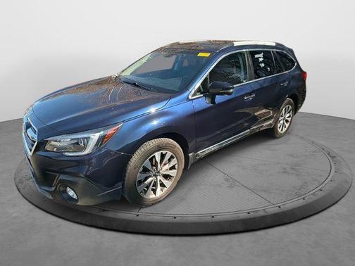 2018 Subaru Outback 2.5i Touring