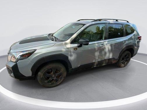 Ice Silver Metallic 2023 Subaru Forester Wilderness