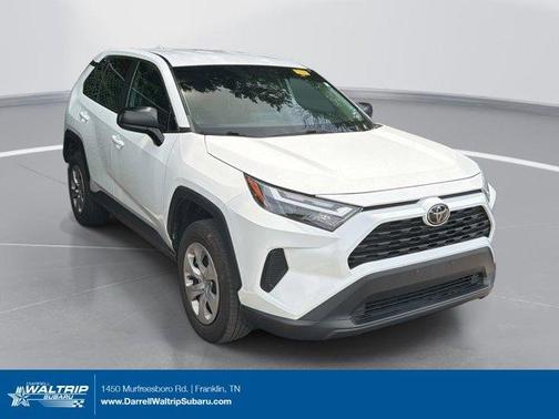 Ice 2023 Toyota RAV4 LE