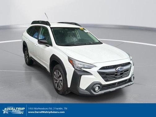 Crystal White Pearl 2025 Subaru Outback Premium
