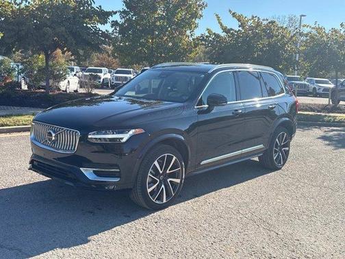 2024 Volvo XC90 B6 Plus Bright Theme 6-Seater