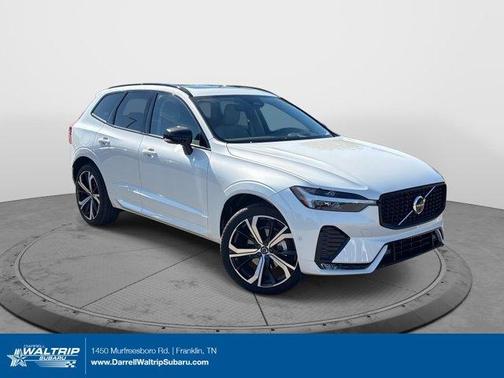 2025 Volvo XC60 B5 Ultra