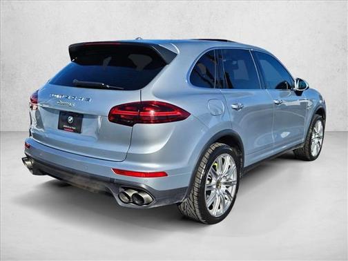 2016 Porsche Cayenne Cayenne S E-Hybrid