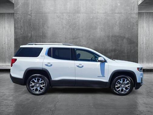 2023 GMC Acadia FWD SLT