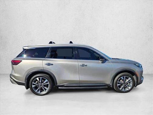 2022 INFINITI QX60 Luxe