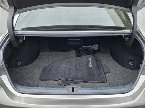 2019 Lexus ES 300h Base