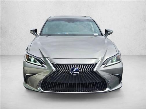 2019 Lexus ES 300h Base