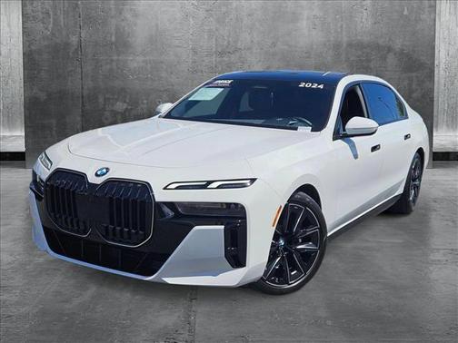 2024 BMW 760 i xDrive
