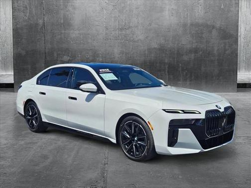 2024 BMW 760 i xDrive