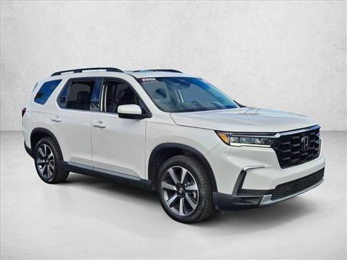 2025 Honda Pilot Touring 8-Passenger