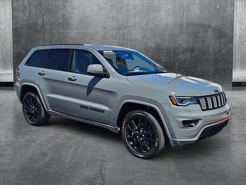 2021 Jeep Grand Cherokee Laredo
