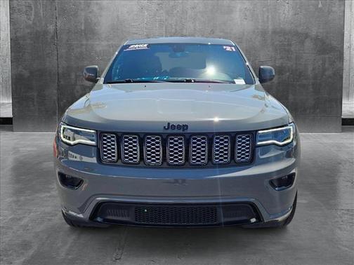 2021 Jeep Grand Cherokee Laredo