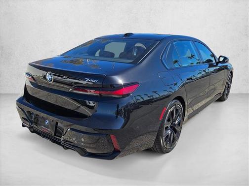 Black Sapphire Metallic 2025 BMW 740 740i