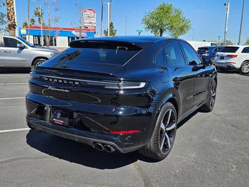 2024 Porsche Cayenne Cayenne Turbo E-Hybrid