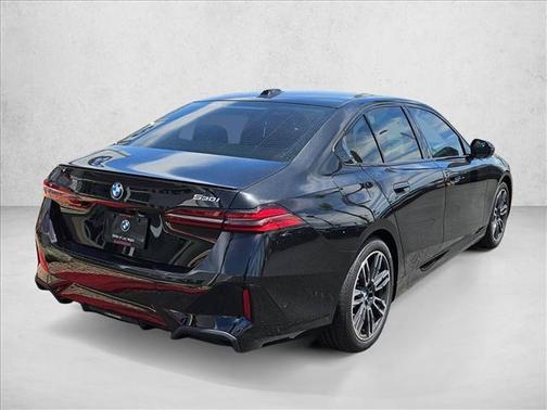 Black Sapphire Metallic 2026 BMW 530 530i
