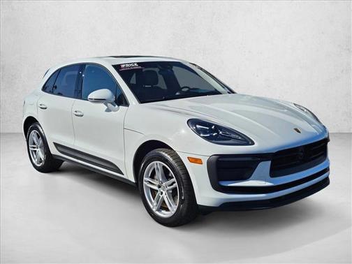 2024 Porsche Macan AWD