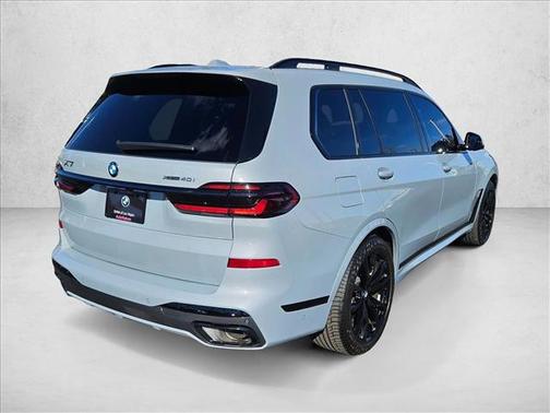 2025 BMW X7 xDrive40i
