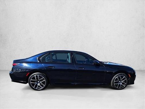 2024 BMW 740 740i