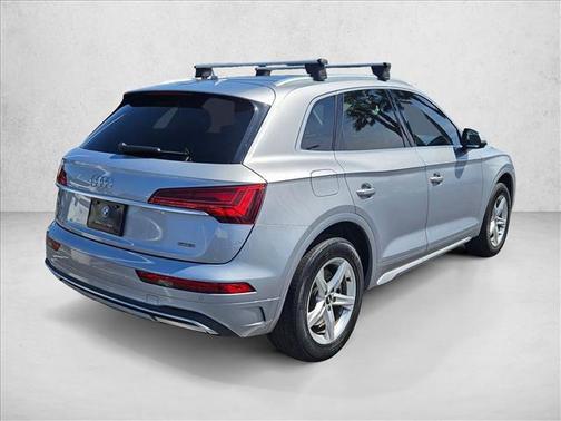 Florett Silver Metallic 2023 Audi Q5 40 Premium