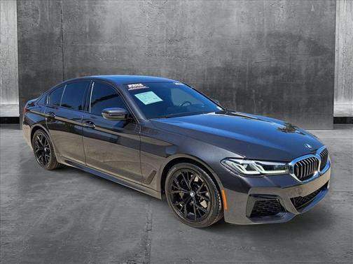 2023 BMW 530 i