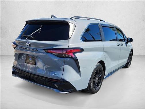 2023 Toyota Sienna XSE 7 Passenger