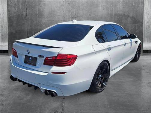2016 BMW M5 Base