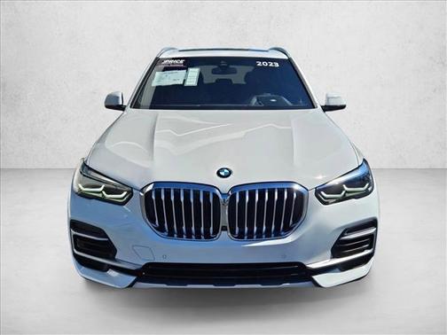 Alpine White 2023 BMW X5 sDrive40i