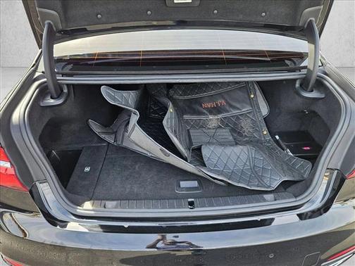 2018 BMW 740e xDrive iPerformance