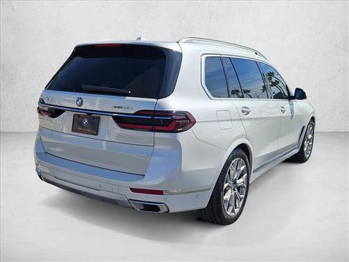 2023 BMW X7 xDrive40i