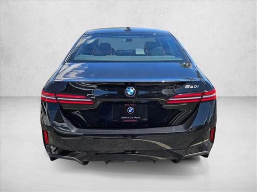 Black Sapphire Metallic 2026 BMW 530 530i