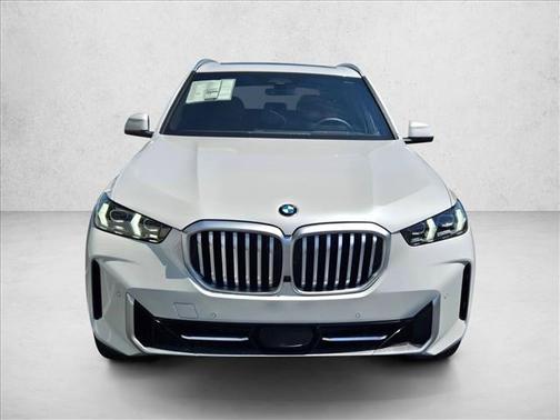Mineral White Metallic 2026 BMW X5 sDrive40i