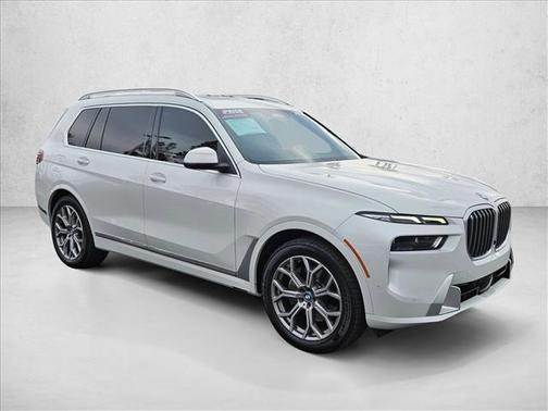 2023 BMW X7 xDrive40i