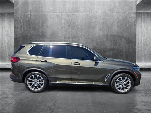 2022 BMW X5 sDrive40i