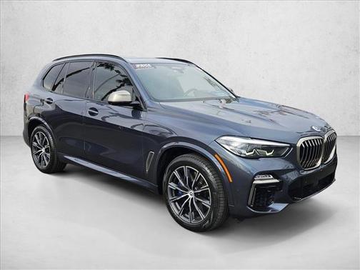 2021 BMW X5 M50i